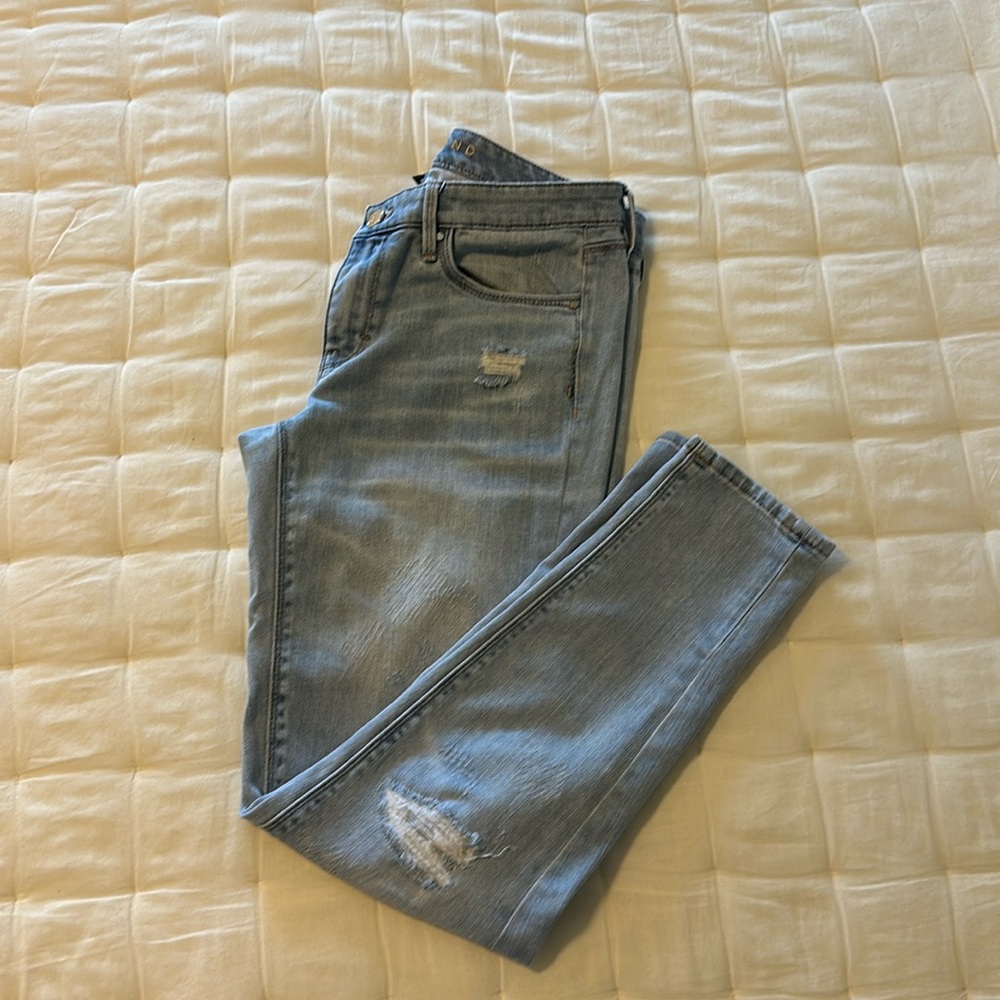 White House Black Market Distressed Jeans, Size 4